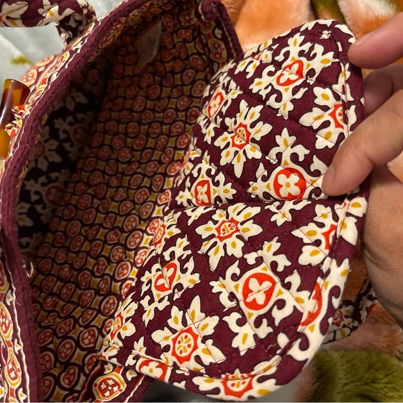 Vera Bradley burgundy medallion 2006 retired pattern small purse - Picture 8 of 11